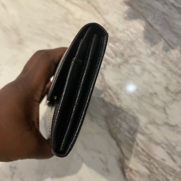Louis Vuitton Sarah Epi Leather Wallet - Picture 4 of 9